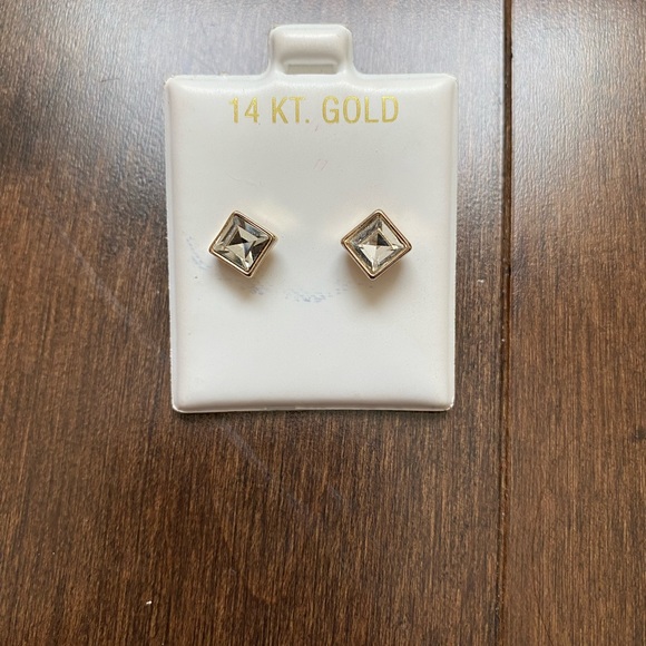 Square Stud Earrings - Picture 1 of 3